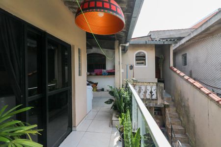 Casa à venda com 139m², 4 quartos e 1 vagaQuintal