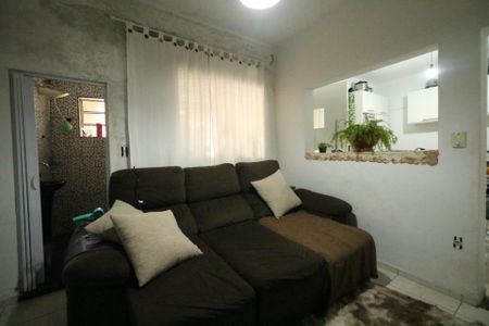 Casa à venda com 139m², 4 quartos e 1 vagaCasa 02