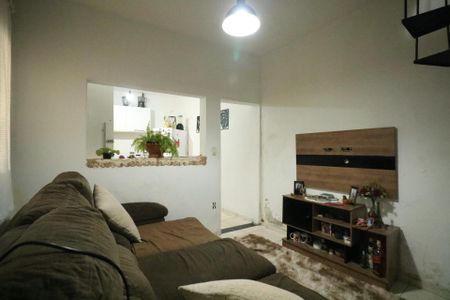 Casa à venda com 139m², 4 quartos e 1 vagaCasa 02