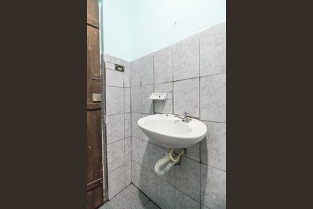 Banheiro de apartamento para alugar com 1 quarto, 35m² em Jardim Florida, Barueri