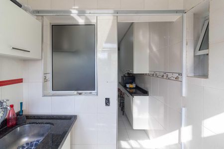 Apartamento para alugar com 68m², 2 quartos e 1 vagaÁrea de Serviço