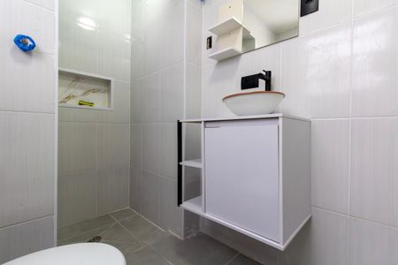 Casa à venda com 80m², 3 quartos e 1 vagaBanheiro 1