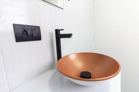 Casa à venda com 80m², 3 quartos e 1 vagaBanheiro 1