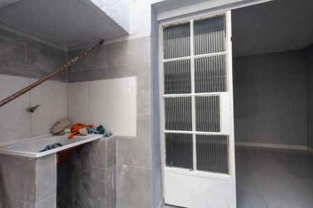 Casa à venda com 80m², 3 quartos e 1 vagaÁrea de Serviço