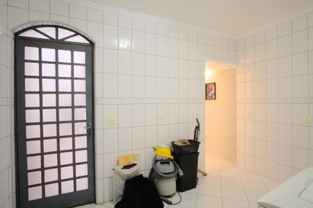 Casa à venda com 250m², 3 quartos e sem vagaÁrea de Serviço