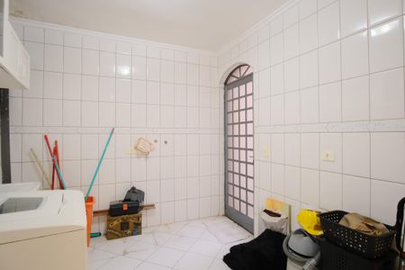 Casa à venda com 250m², 3 quartos e sem vagaÁrea de Serviço