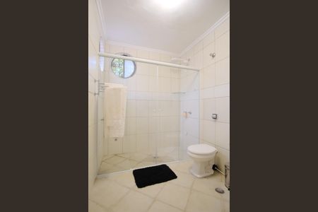 Casa à venda com 250m², 3 quartos e sem vagaBanheiro da Suíte