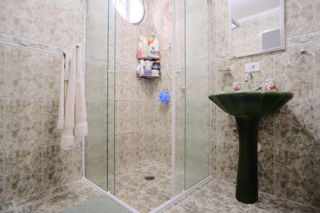 Casa à venda com 250m², 3 quartos e sem vagaBanheiro Social