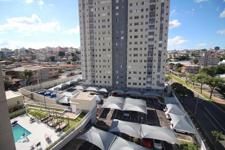 Apartamento para alugar com 53m², 2 quartos e 1 vagaVista