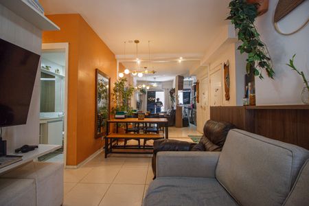 Apartamento à venda com 68m², 3 quartos e 1 vaga Apartamento à venda com 68m², 3 quartos e 1 vagaSala