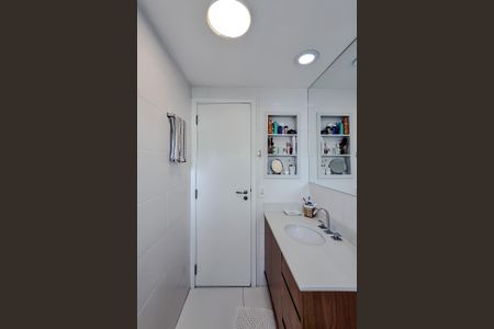 Apartamento à venda com 85m², 2 quartos e 1 vaga