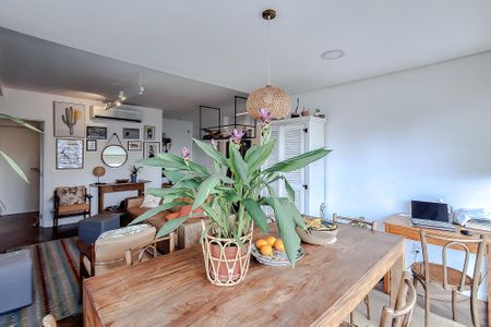 Apartamento à venda com 85m², 2 quartos e 1 vaga