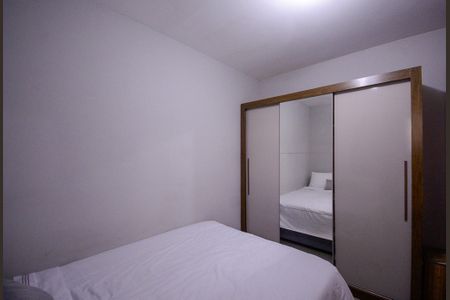 Apartamento à venda com 32m², 1 quarto e 1 vagaQuarto 