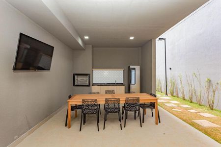 Apartamento à venda com 42m², 2 quartos e sem vaga Apartamento à venda com 42m², 2 quartos e sem vagaChurrasqueira