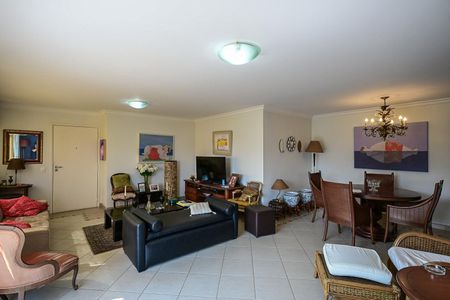 Apartamento para alugar com 142m², 3 quartos e 2 vagasSala