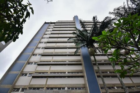 Apartamento para alugar com 142m², 3 quartos e 2 vagasFachada