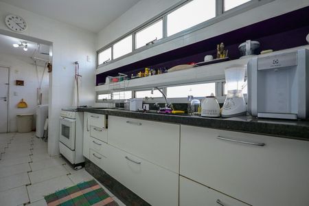 Apartamento para alugar com 142m², 3 quartos e 2 vagasCozinha