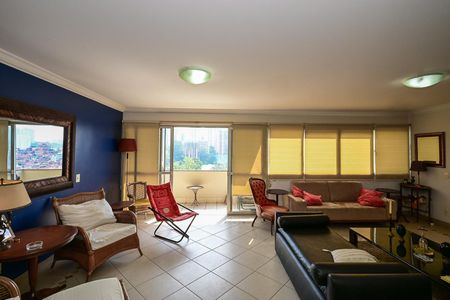 Apartamento para alugar com 142m², 3 quartos e 2 vagasSala