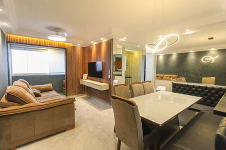 Sala de apartamento para alugar com 3 quartos, 64m² em Vila Divina Pastora, São Paulo