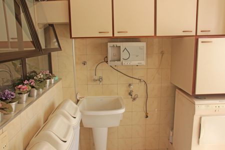 Apartamento para alugar com 200m², 3 quartos e 1 vaga Apartamento para alugar com 200m², 3 quartos e 1 vagaÁrea de Serviço