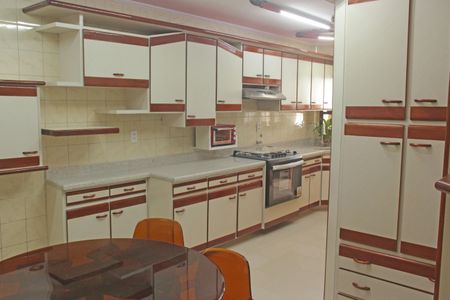 Apartamento para alugar com 200m², 3 quartos e 1 vaga Apartamento para alugar com 200m², 3 quartos e 1 vagaCozinha