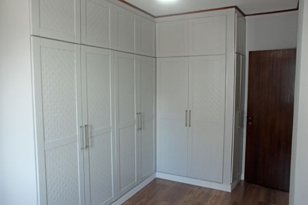 Apartamento para alugar com 200m², 3 quartos e 1 vaga Apartamento para alugar com 200m², 3 quartos e 1 vaga Quarto 1