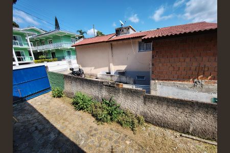Casa para alugar com 70m², 2 quartos e 3 vagasQuarto 2 - vista