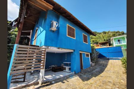 Casa para alugar com 70m², 2 quartos e 3 vagasGaragem