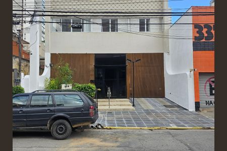 Apartamento à venda com 170m², 3 quartos e 1 vaga Apartamento à venda com 170m², 3 quartos e 1 vagaFachada