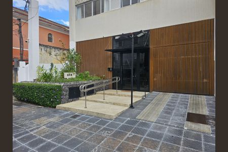 Apartamento à venda com 170m², 3 quartos e 1 vaga Apartamento à venda com 170m², 3 quartos e 1 vagaFachada