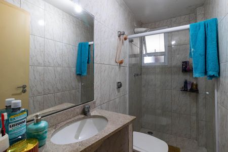 Apartamento à venda com 170m², 3 quartos e 1 vaga Apartamento à venda com 170m², 3 quartos e 1 vagaBanheiro 2