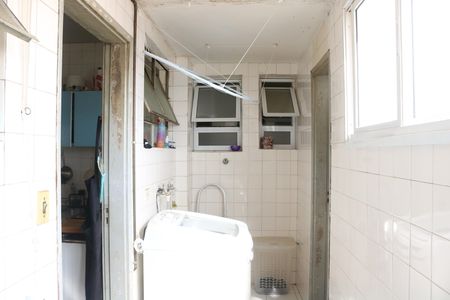 Apartamento à venda com 170m², 3 quartos e 1 vagaÁrea de Serviço