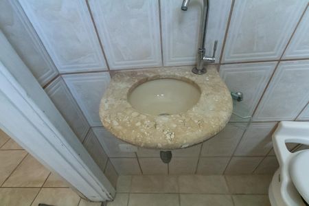 Apartamento à venda com 74m², 2 quartos e 1 vagaBanheiro da Suíte