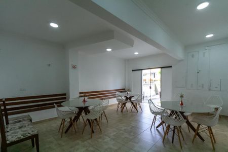 Apartamento à venda com 74m², 2 quartos e 1 vagaSalão de Festas