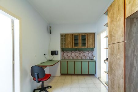 Apartamento à venda com 74m², 2 quartos e 1 vagaCozinha