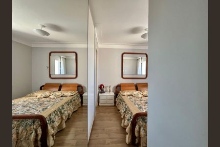 Apartamento à venda com 112m², 3 quartos e 2 vagasSuíte 2