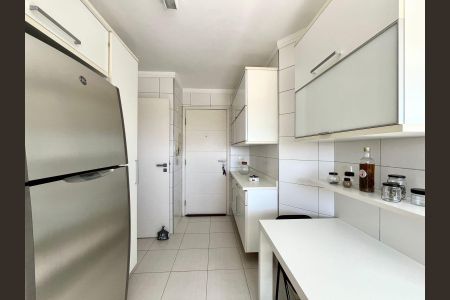 Apartamento à venda com 112m², 3 quartos e 2 vagasCozinha