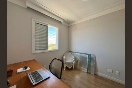 Apartamento à venda com 112m², 3 quartos e 2 vagasQuarto 