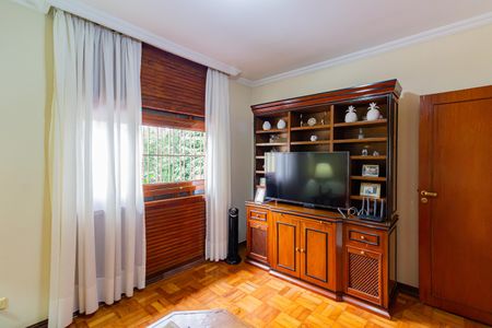 Casa à venda com 339m², 5 quartos e 1 vagaQuarto 3