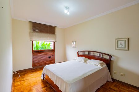 Casa à venda com 339m², 5 quartos e 1 vagaQuarto 1