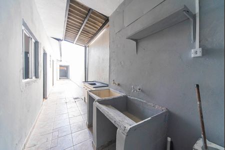 Casa à venda com 90m², 3 quartos e 1 vagaÁrea de Serviço