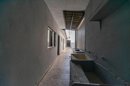 Casa à venda com 90m², 3 quartos e 1 vagaÁrea de Serviço