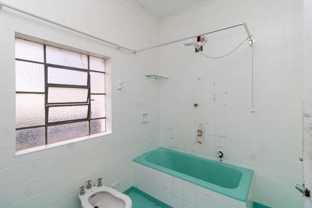 Casa para alugar com 90m², 2 quartos e 1 vaga Casa para alugar com 90m², 2 quartos e 1 vagaBanheiro