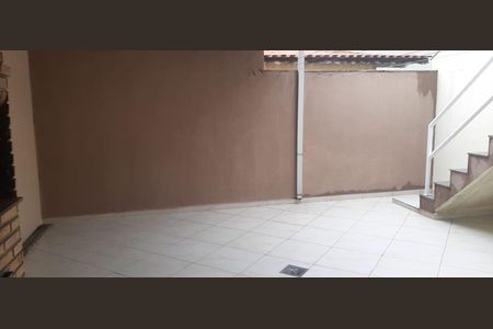Casa à venda com 240m², 4 quartos e 4 vagasÁrea externa