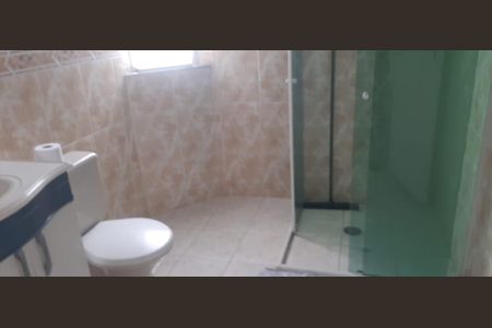 Casa à venda com 240m², 4 quartos e 4 vagasBanheiro