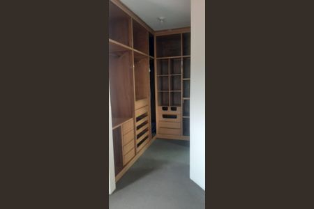 Quarto de casa à venda com 4 quartos, 240m² em Nova Petrópolis, São Bernardo do Campo