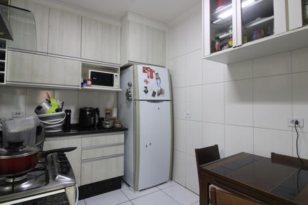 Casa de condomínio à venda com 64m², 2 quartos e 1 vagaCozinha