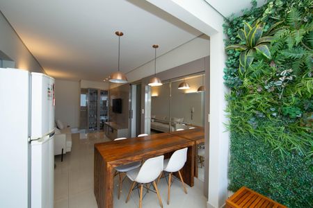 Apartamento à venda com 85m², 3 quartos e 2 vagasVARANDA