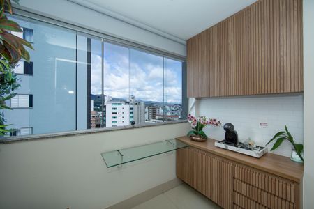 VARANDA de apartamento à venda com 3 quartos, 85m² em Buritis, Belo Horizonte