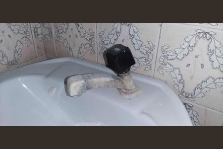 Casa para alugar com 50m², 2 quartos e sem vaga Casa para alugar com 50m², 2 quartos e sem vagaBanheiro